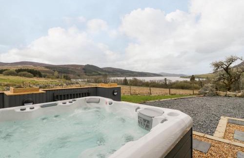 Capel Celyn Casa | Hen Dy Craig Yr Ronwy