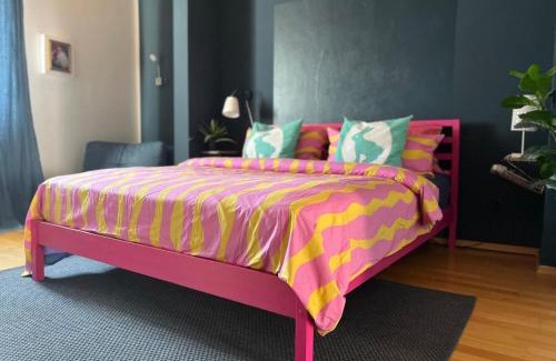 Kaiserslautern Apartamento | Hencoop 2 room apartment kitchen bathroom and optional Sauna