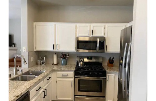 Green Valley Ranch Casa | Henderson, NV, Upgraded, cozy, spacious condo