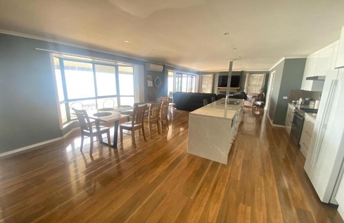 Para Wurlie Casa | Hendys 346