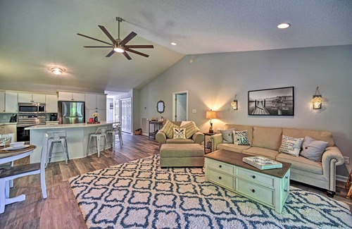 Henrico Casa | Henrico Hideaway w/ Lake Access + Boat Slip!