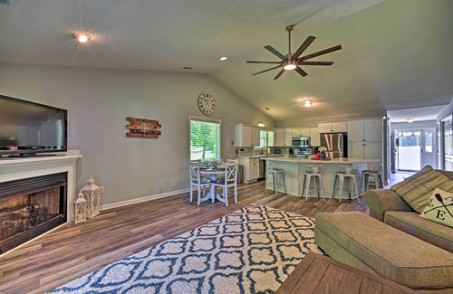Henrico Casa | Henrico Hideaway w/ Lake Access + Boat Slip!