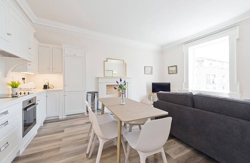 Broadstone Apartamento | Henrietta Suites City Centre