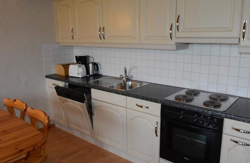 Schoenried Apartamento | Henry (2. Stock) by Interhome