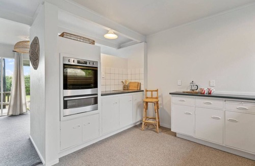Taupo Casa | Henry's Bach with Wi-Fi