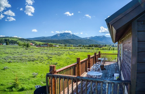 Island Park Casa | Henrys Lake Goose Bay