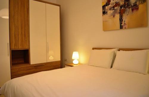 Il-Qajjenza Apartamento | Hepburn Holiday Apartment