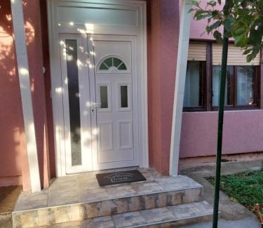 Medijana Apartamento | Hepi