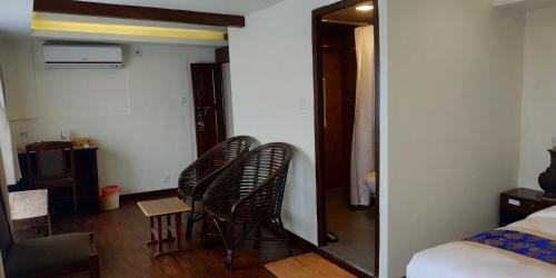 Lalitpur Hotel | Heranya La:Ku