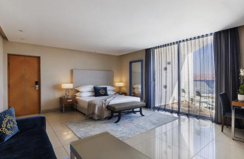 Eilat Hotel | Herbert Samuel The Reef Eilat