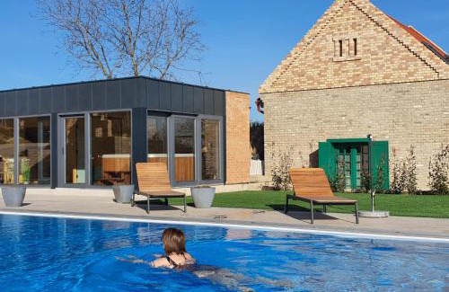 Simontornya Apartamento | Herczeg-Fekete Cottage Birtokközpont