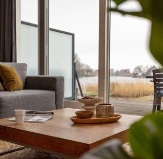 Heeg Complejo | Herenhuizen 6 of 8 persoons geschakeld - Boutique Parc Pharshoeke