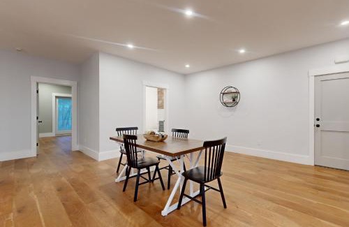 Mashpee Casa | Heritage Escape