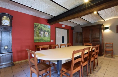 Lavacherie Casa | Heritage Farmhouse in Lavacherie with Jacuzzi