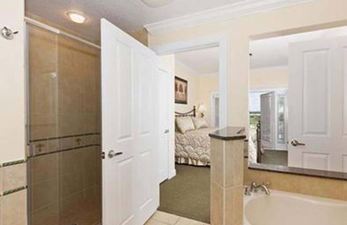 Reunion Hotel | Heritage Haven