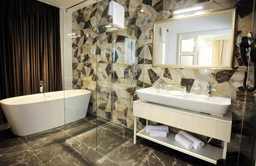 Old Town Hotel | Heritage hotel Santa Lucia