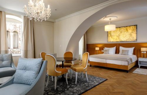 Old Town Hotel | Heritage hotel Santa Lucia