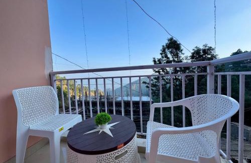 Kasauli Apartamento | Heritage house by BawaStay kasauli