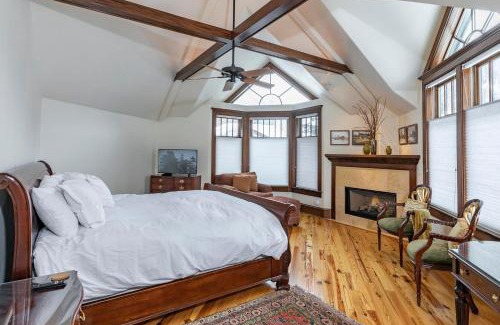Telluride Villa | Heritage House by Exceptional Stays