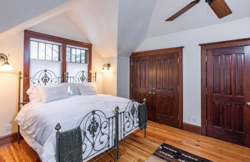Telluride Villa | Heritage House by Exceptional Stays