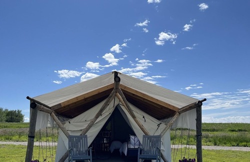 Bozeman Cabina | Heritage Ranch 'Big Sky' Glamping Tent (11)