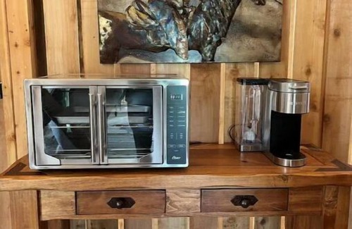 Bozeman Cabina | HERITAGE RANCH 'COWBOY' GLAMPING TENT" (1)