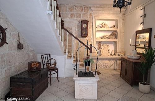 Vis Casa | Heritage Rooms Kut