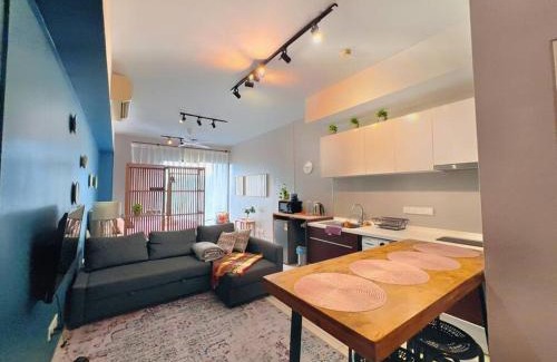 Sungai Buloh Apartamento | Heritage Studio with Balcony D'Sara, Direct MRT Kampung Selamat, near Thomson and Sungai Buloh Hospital