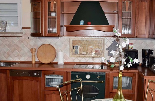 Cilipi Villa | Heritage villa perfect for families with pets