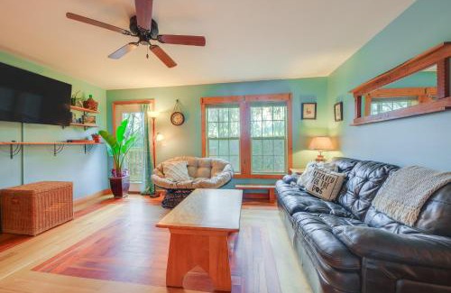 Sanbornton Casa | Hermit Lake New Hampshire House!