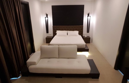 Larut Casa | Hermitage Boutique House