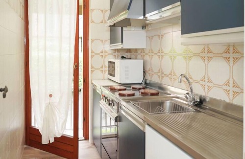 Porto Valtravaglia Apartamento | Hermitage by Interhome