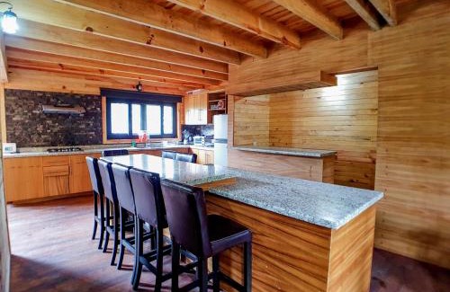 Mazamitla Chalet De Esquí | Hermosa Cabaña en Mazamitla a 1km del centro - Hermosa vista - Cómodas habitaciones - Todo cerca
