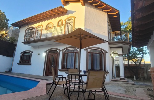 Puerto Vallarta Casa | Casa, cómoda y fresca, con alberca y terraza privada, a/c, ventiladores de techo