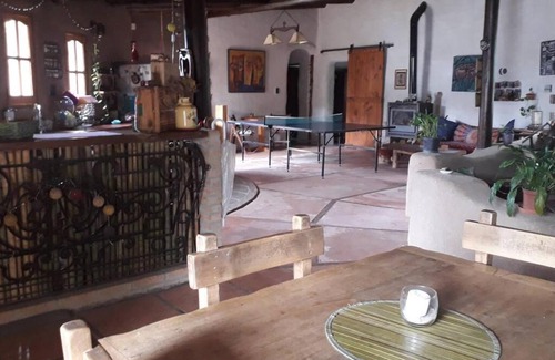 Marindia Casa | Hermosa casa de barro llena de magia y naturaleza.