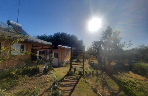 Las Rosas Casa | Hermosa casa en el monte a los pies del Champaquí