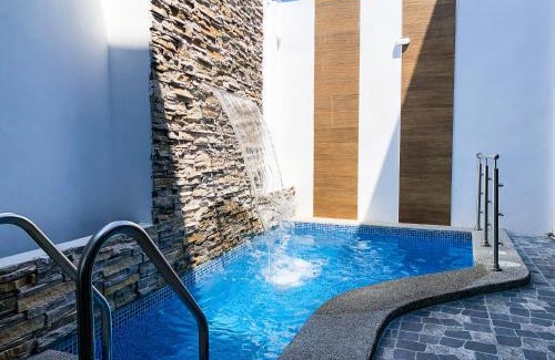 Salinas Apartamento | Hermosa casa en Salinas!