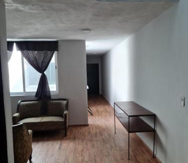 Guadalajara Casa | Hermosa casa ubicada en zona centro, andares y estadio