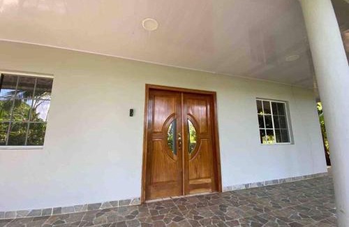 Corn Island Casa | Hermosa Casa Vacacional