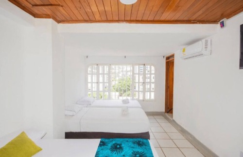 El Rodadero Hotel | Hermosa Habitacion Superior Cuadruple En El Rodadero