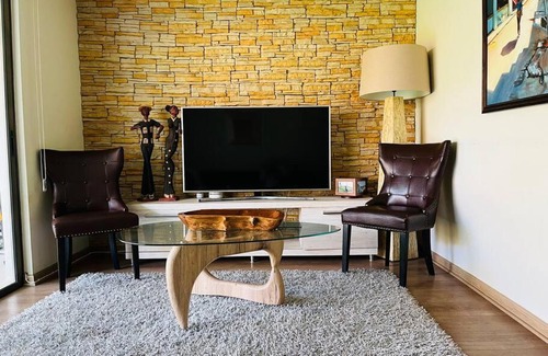 Pudahuel Casa | Hermosa y cómoda casa a 10 minutos del aeropuerto