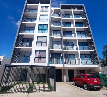 Tropical Lowlands Apartamento | Hermoso Apartamento con piscina