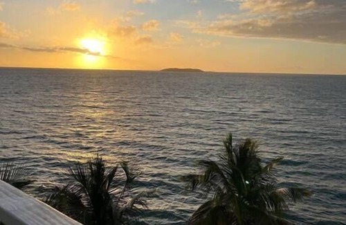 Las Croabas Apartamento | Hermoso apartamento frente al mar Ocean Blue Love❤️