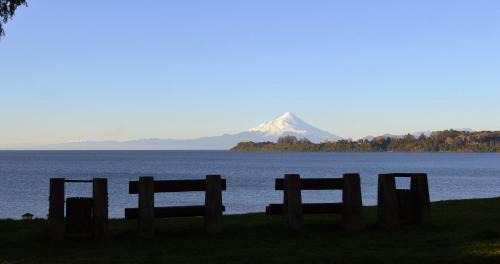 Puerto Varas Apartamento | Hermoso Depto Nuevo 3D 2B y Litera Vista al Lago con Piscina Temperada , Jacuzzi
