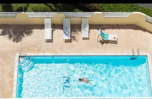 Las Croabas Apartamento | Hermoso Estudio frente al mar Ocean Blue Faith