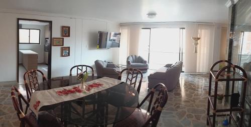 La America Apartamento | Hermoso Lugar para alojarse en Medellín