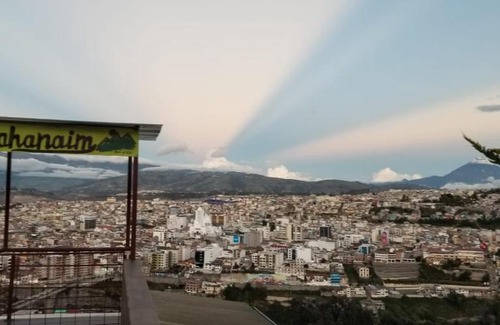 Ambato Apartamento | HERMOSO Y COMODO Departamento vacacional, vista única! TOTALMENTE AMOBLADO E INDEPENDIENTE