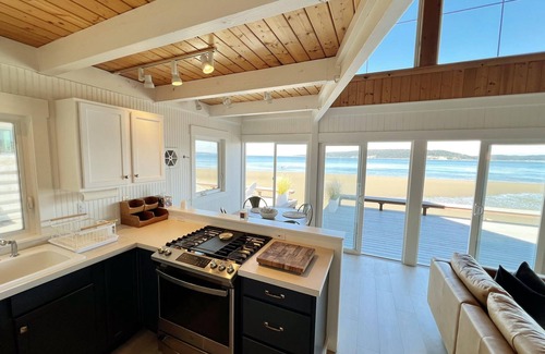 Langley Casa | Heron Hideaway - A Charming seaside cottage on Whidbey Island