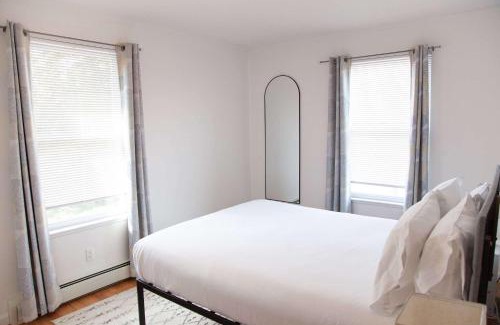 Western Gardens Casa | Heron Hideaway Game Room within walking distance to HWS & Seneca Lake