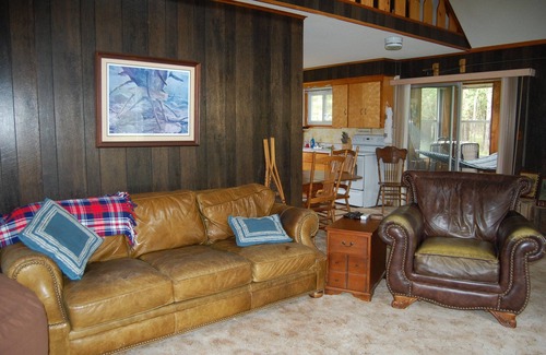 Grayling Chalet De Esquí | Alquiler nuevo! The Heron House - Hermoso chalet del río Ausable